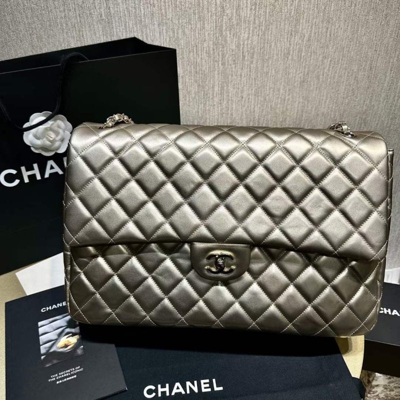 Chanel Flap Bag BG02134