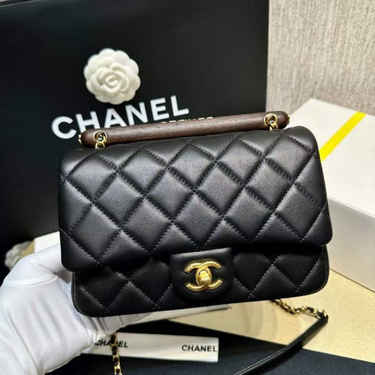Chanel Flap Bag BG02143