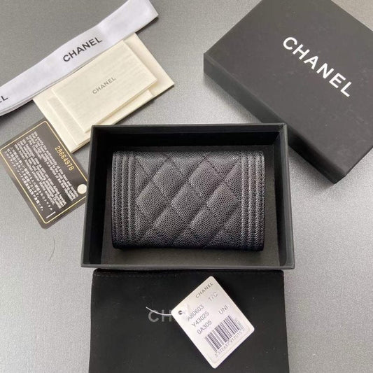 Chanel Leather Wallet WB001281