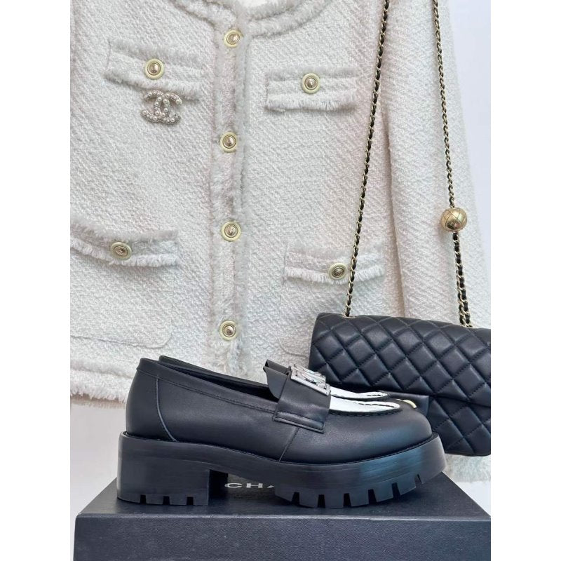 Chanel Loafers SH00064