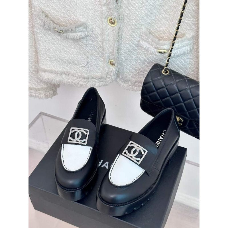 Chanel Loafers SH00064