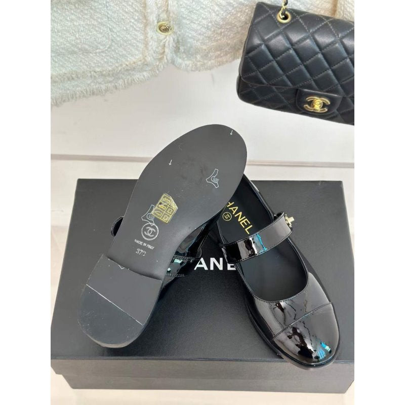 Chanel Mary Jane Shoes SH00017