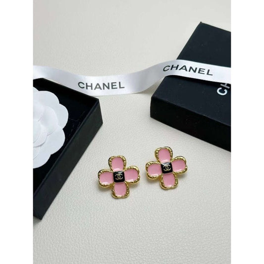 Chanel Pink Ear Color Earrings JWL00243