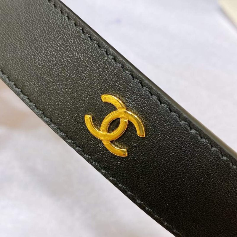 Chanel Rhinstone CC Cowhide Belt WB001178