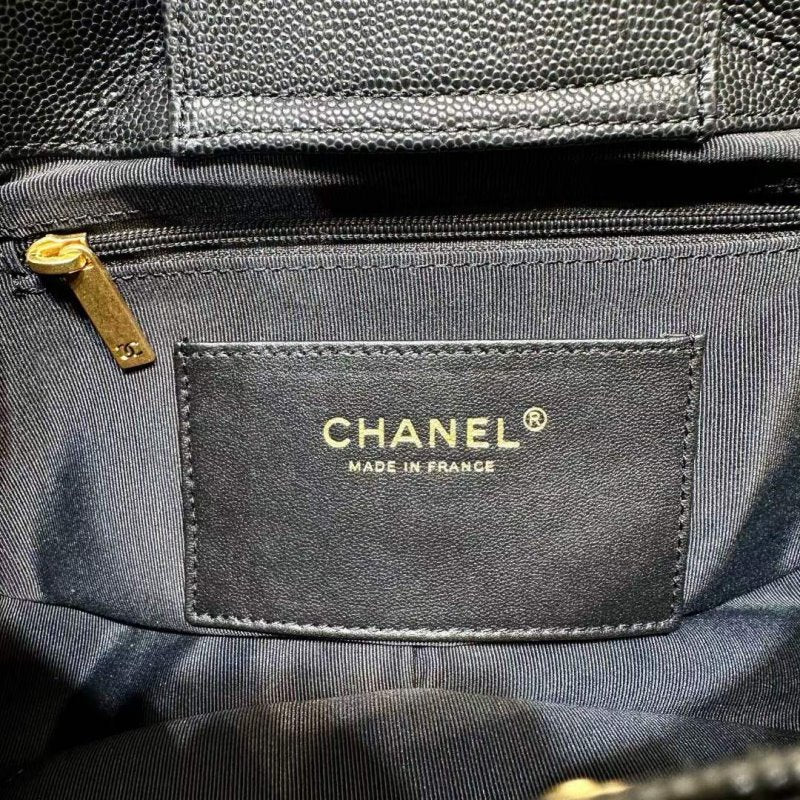 Chanel Underarm Bag BG02135
