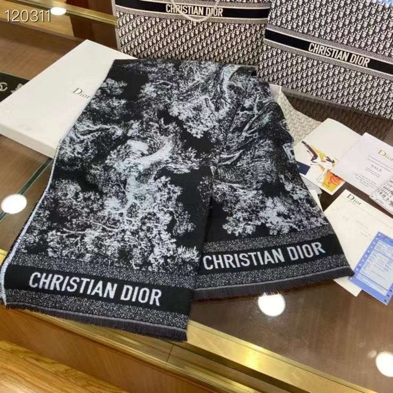 Dior Wool and Cashmere Square Scarf SS001012