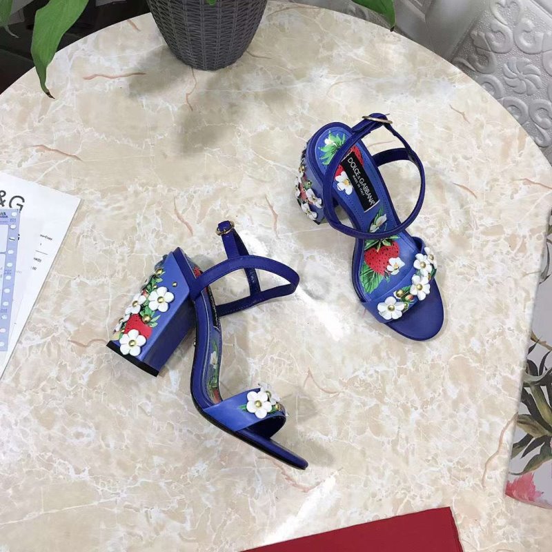 Dolce and Gabbana Flower Chunky Heel Sandals SHS05383