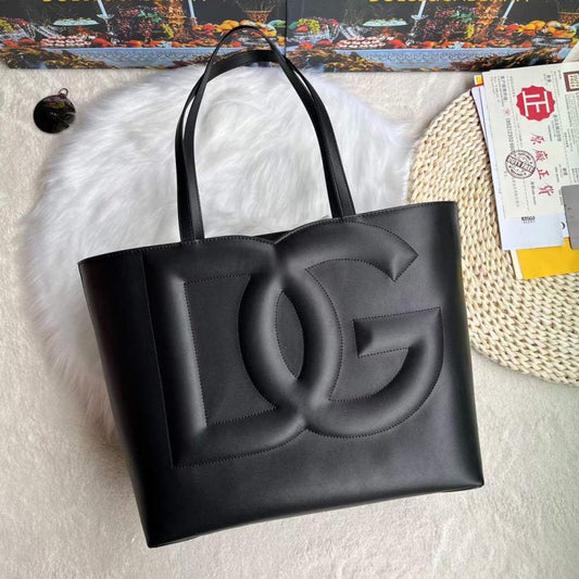 Dolce and Gabbana Shopping Bag BG02096