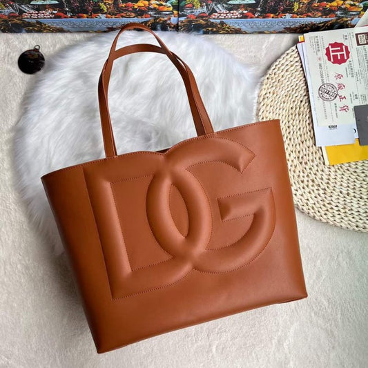 Dolce and Gabbana Shopping Bag BG02097