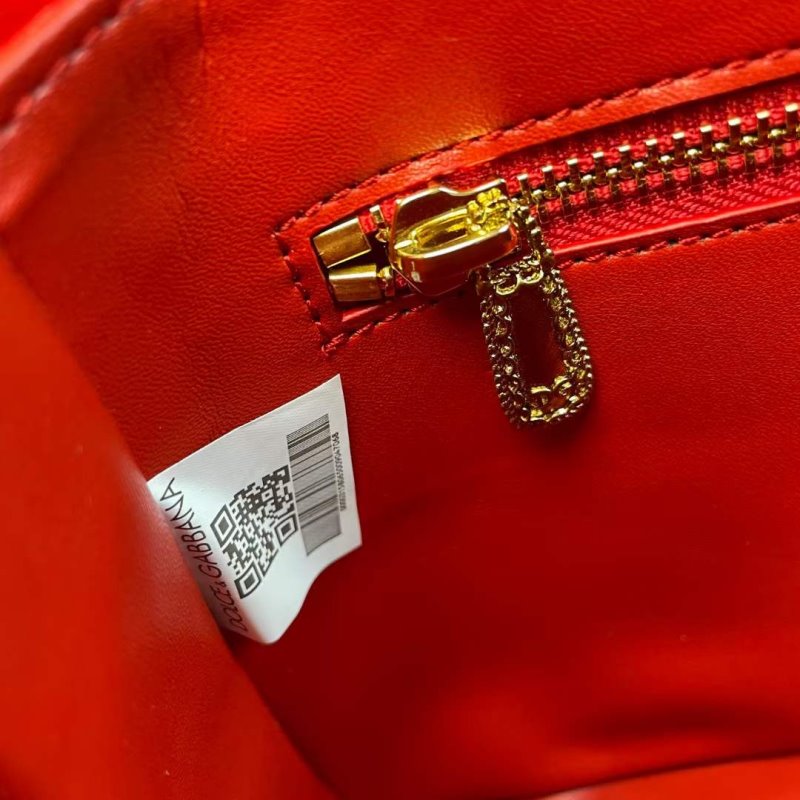 Dolce and Gabbana Shoulder Bag BG02100