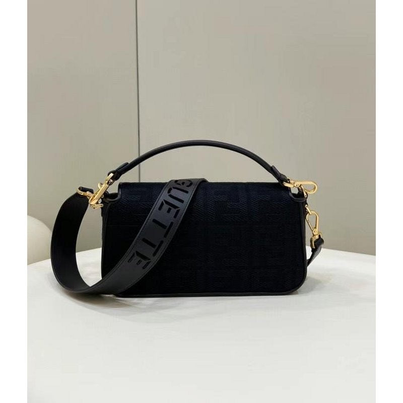 Fendi Baguette Shoulder Bag BGMP0834