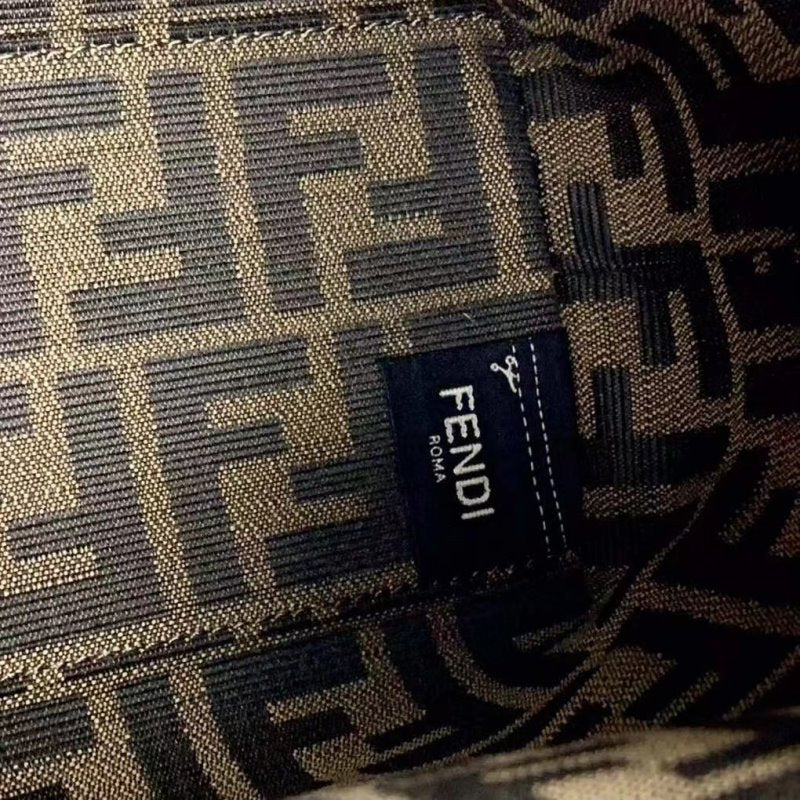 Fendi Black Small Leather Bag BFND9916