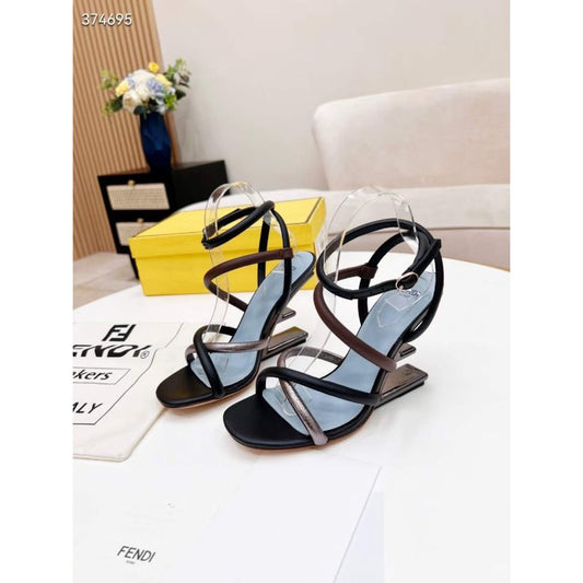 Fendi Cross Strap Sandals SHS05128