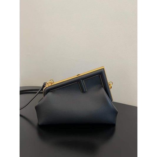 Fendi Leather Bag BGMP0105