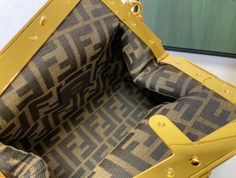 Fendi Red Leather Bag BFND9947