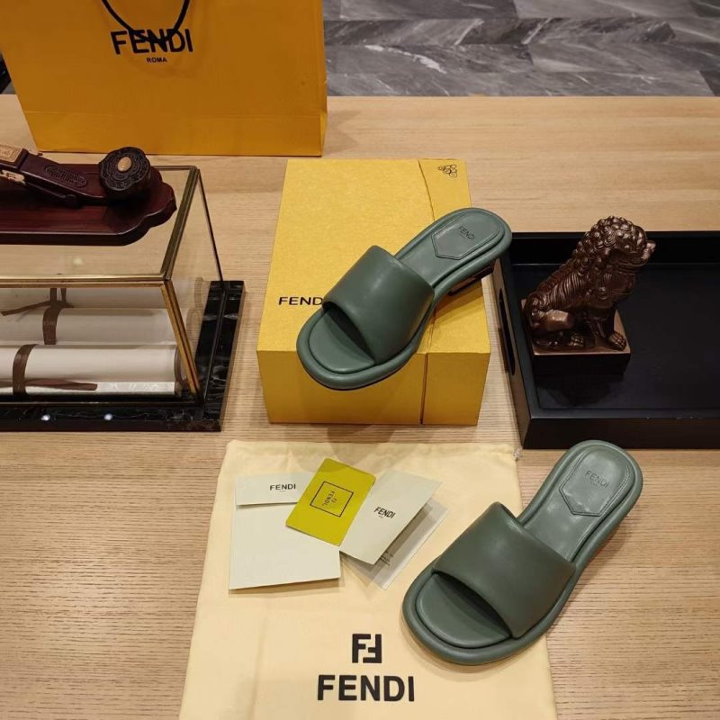 Fendi Sandals SHS05119