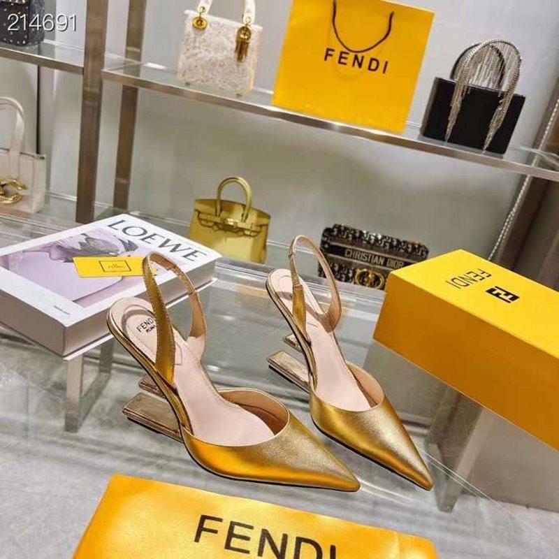Fendi Slingback Sandals SHS05452