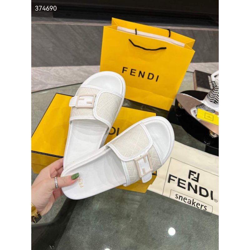 Fendi Slippers SHS05132