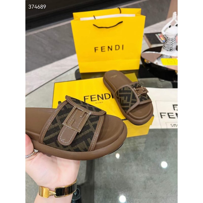 Fendi Slippers SHS05133