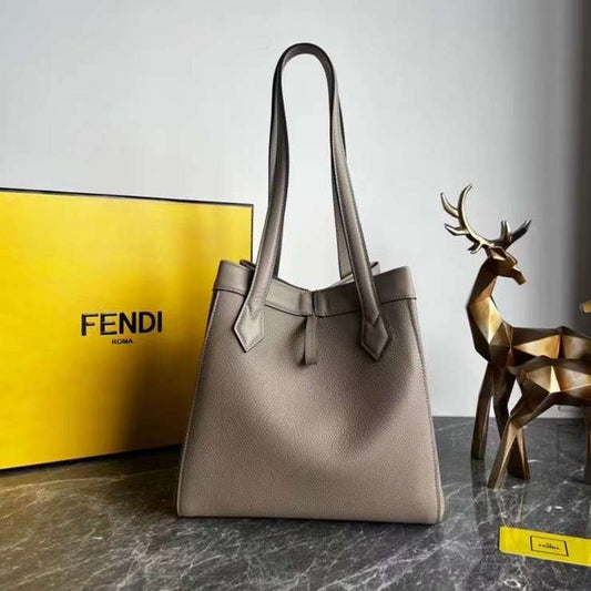 Fendi Classic Folding Leather Bag BGMP1731
