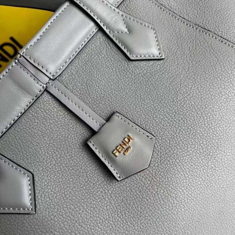 Fendi Classic Folding Leather Bag BGMP1731