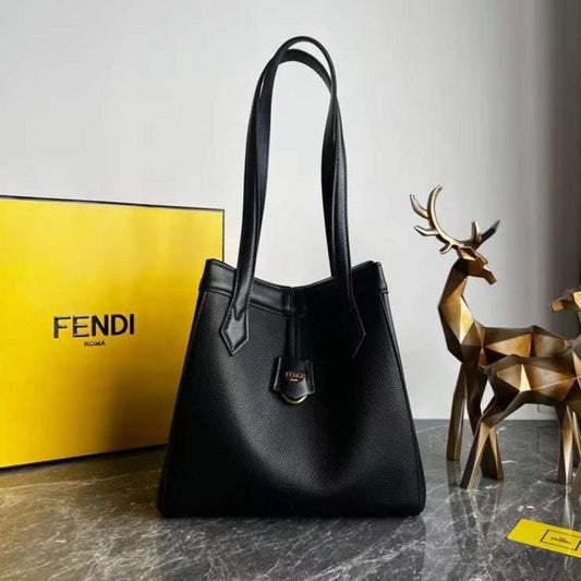 Fendi Classic Folding Leather Bag BGMP1733