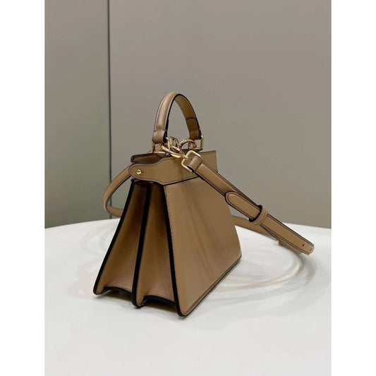 Fendi Peekaboo Hand Bag BG02005
