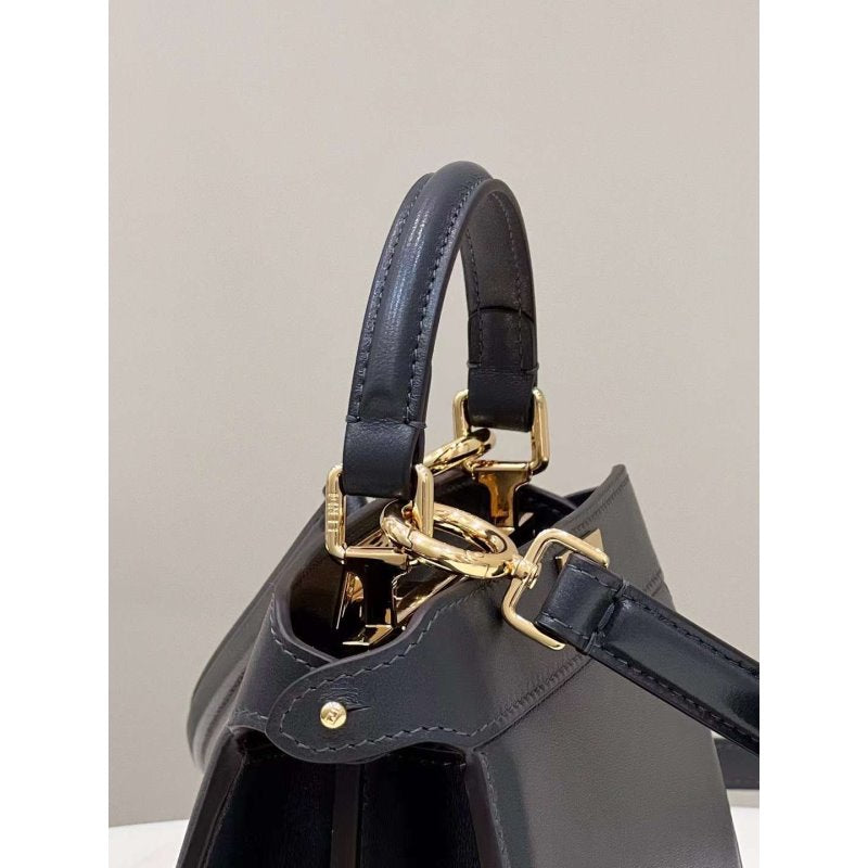 Fendi Peekaboo Hand Bag BG02009
