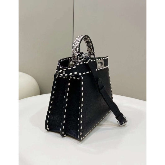 Fendi Peekaboo Hand Bag BG02081