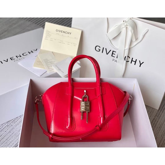 Givenchy Antigona Lock Bag BGV00156
