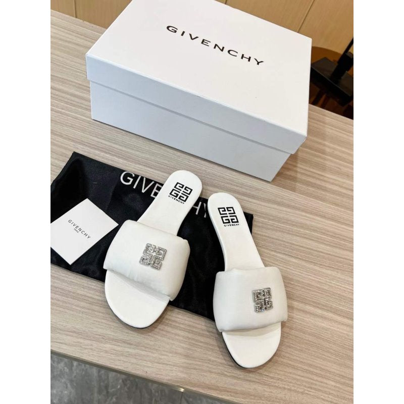 Givenchy Toad Bread Slippers SHS05442