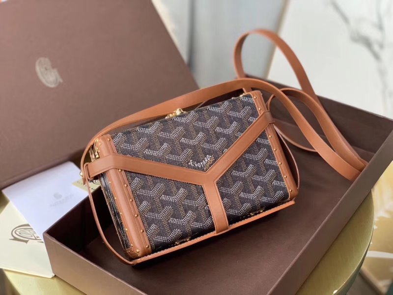 Goyard Brown Box Bag GYD00179 Marcatcom