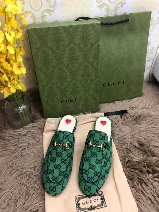 Gucci Sandals SHS03064