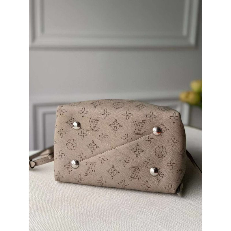 Louis Vuitton Bella Monogram Hand Bag BGMP1297