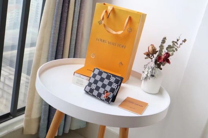 Louis Vuitton Black Wallet WLB01285