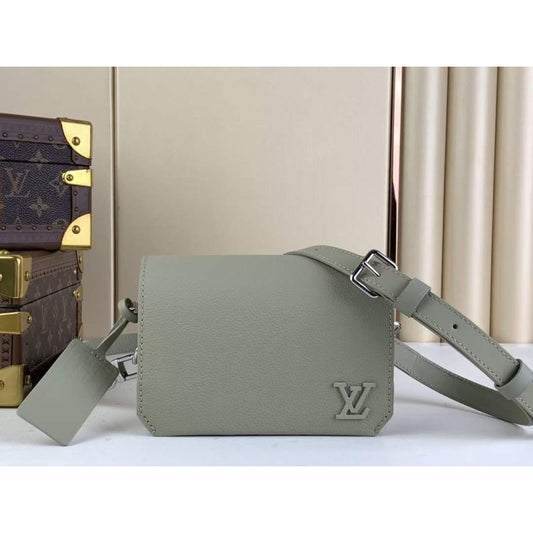Louis Vuitton Flap Mini Hand Bag BGMP1489