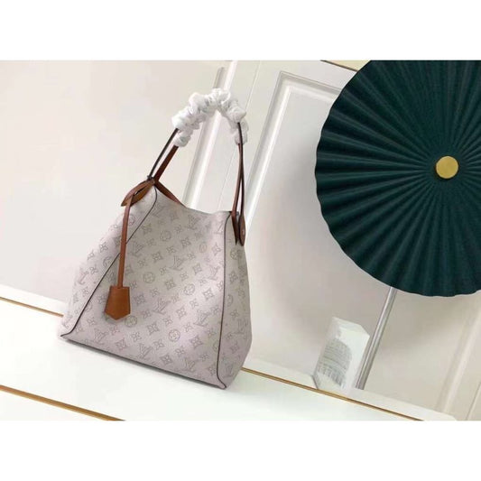 Louis Vuitton Hina Hand Bag BGMP1322