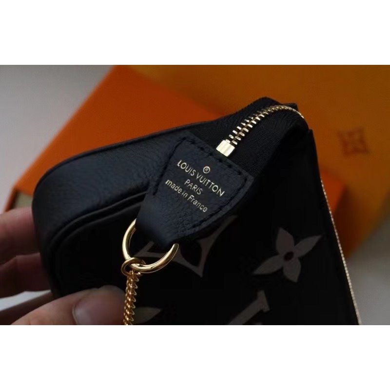 Louis Vuitton Mini Pochette Handbag BLV00826