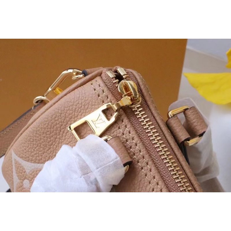 Louis Vuitton Nano Speedy Handbag BLV00808
