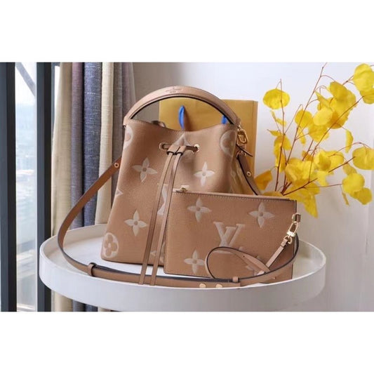 Louis Vuitton Neo Noe Bucket Bag BLV00810