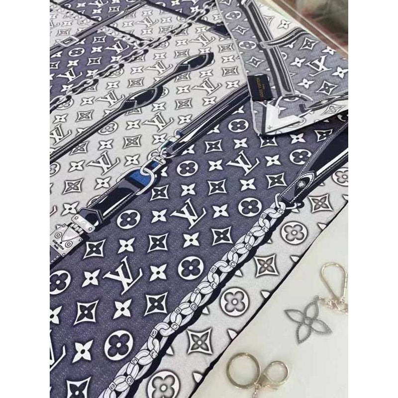 Louis Vuitton Twill Silk Square Scarf SS006045