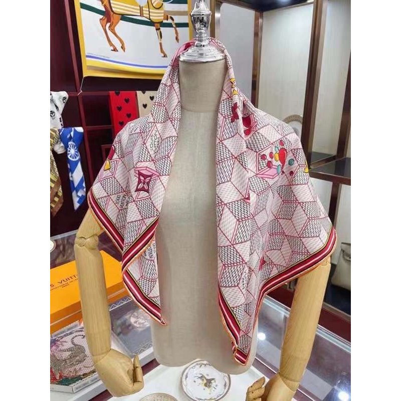 Louis Vuitton Twill Silk Square Scarf SS006081