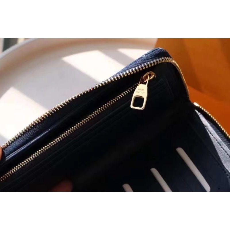 Louis Vuitton Zippy Vertical Wallet WLB01357