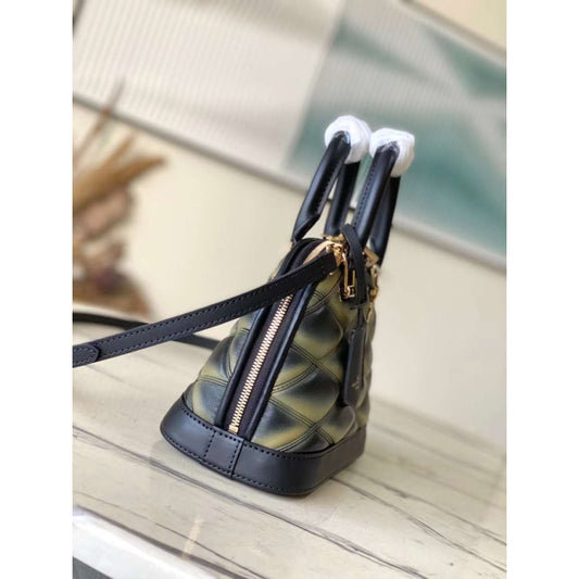 Louis Vuitton Alma BB Handbag WB001399