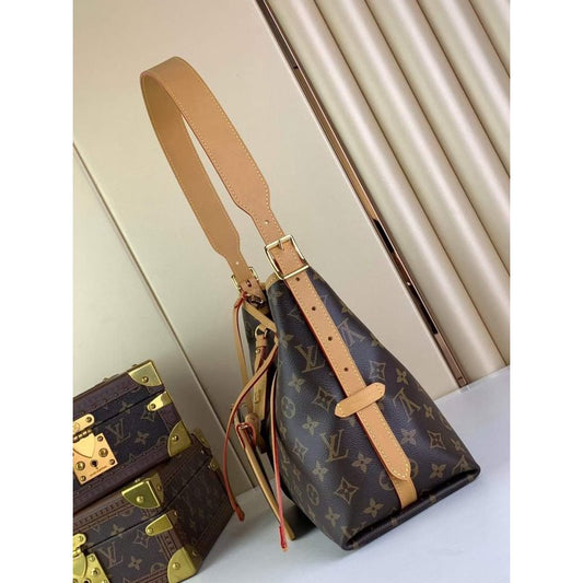 Louis Vuitton Carry All Shoping Bag BG02025