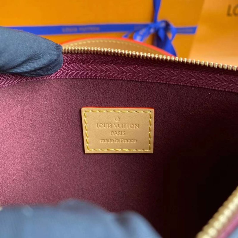 Louis Vuitton Carryall Hand Bag BGMP1722