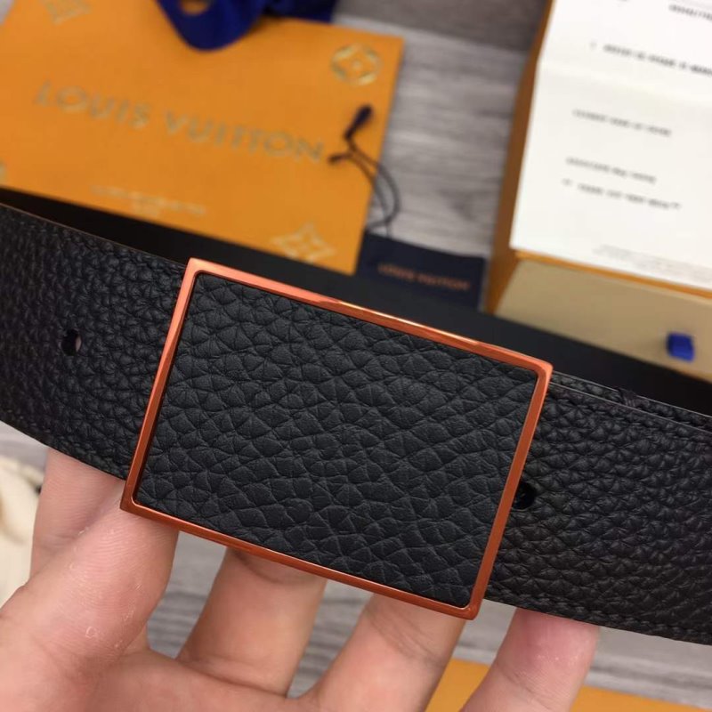 Louis Vuitton Classic Belt WB001031