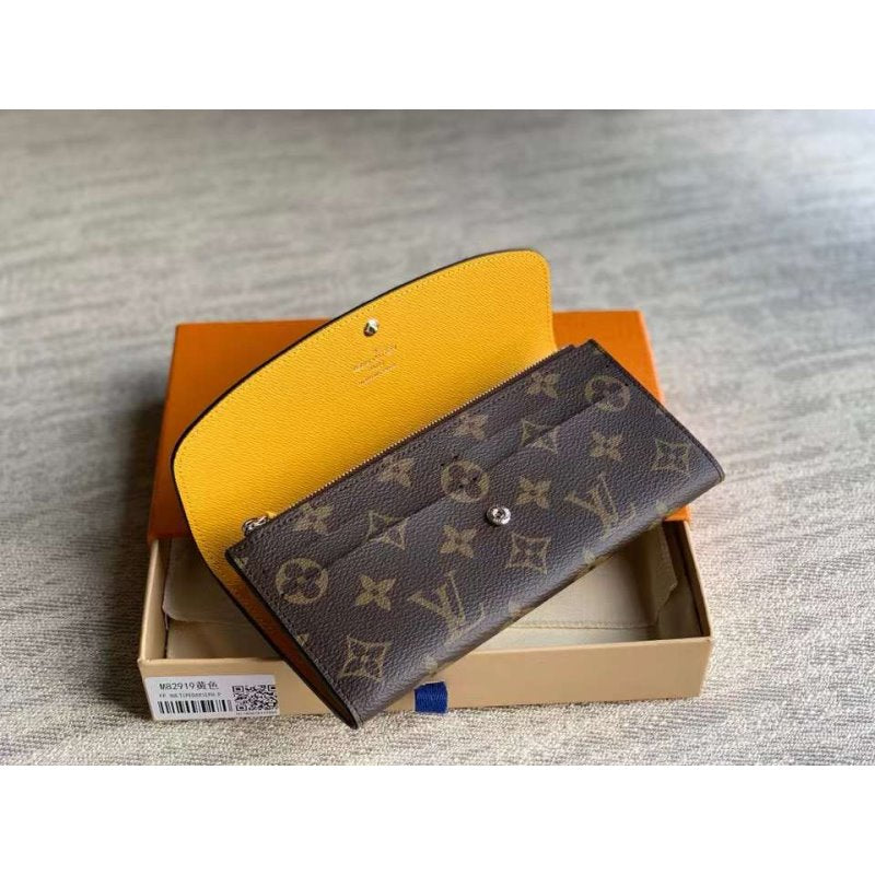 Louis Vuitton Emily Wallet WB001330