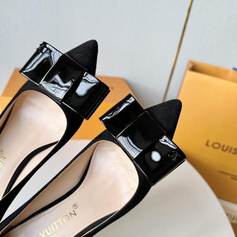 Louis Vuitton Heeled Pointed Toe Shoes SH00117
