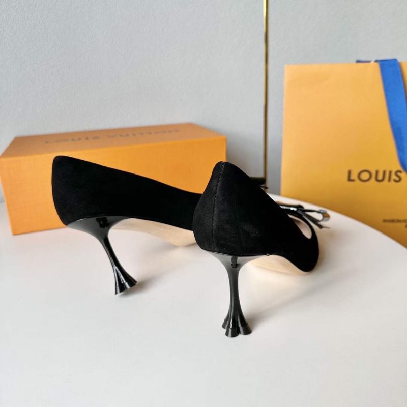 Louis Vuitton Heeled Pointed Toe Shoes SH00117